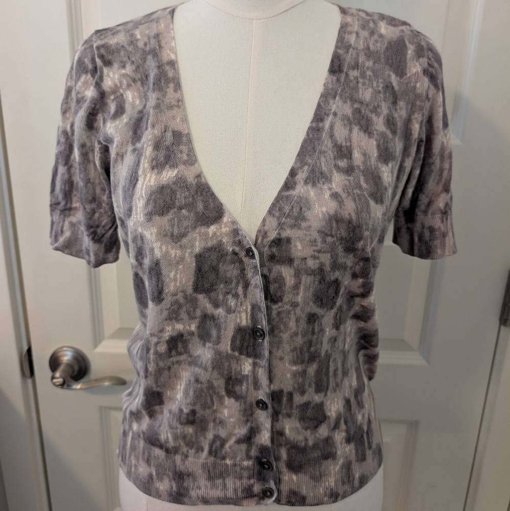 TALBOTS Short Sleeve Cardigan Sweater Lightweight Patterned Taupe and Gray LP - Picture 2 of 7
